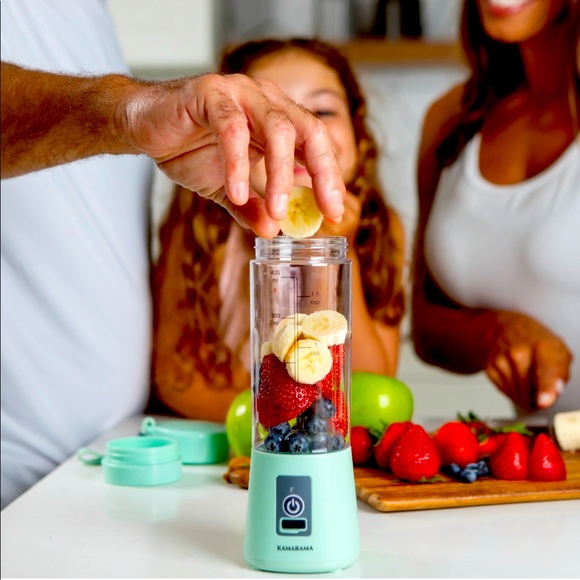 NEW KAMARAMA Portable Rechargeable Juice Shake Smoothie Blender Black - Picture 6 of 15